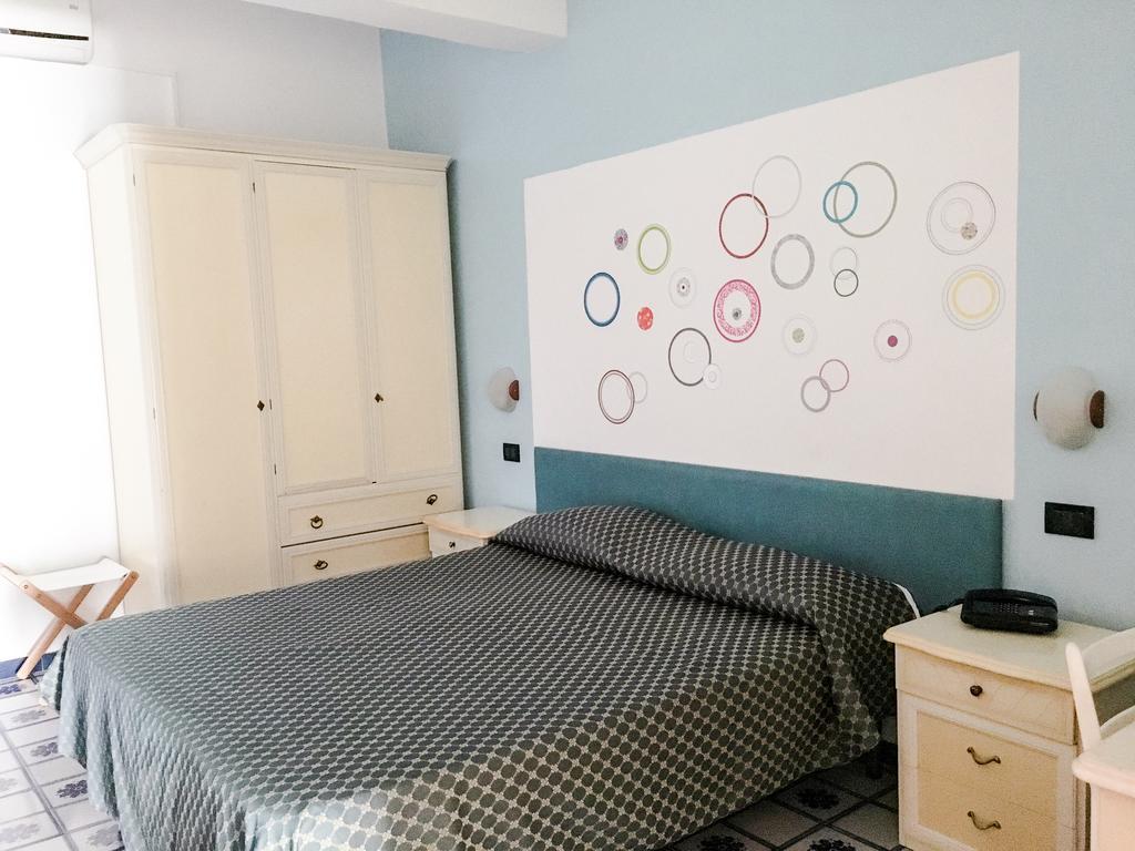 Hotel Costa Citara Форио Экстерьер фото