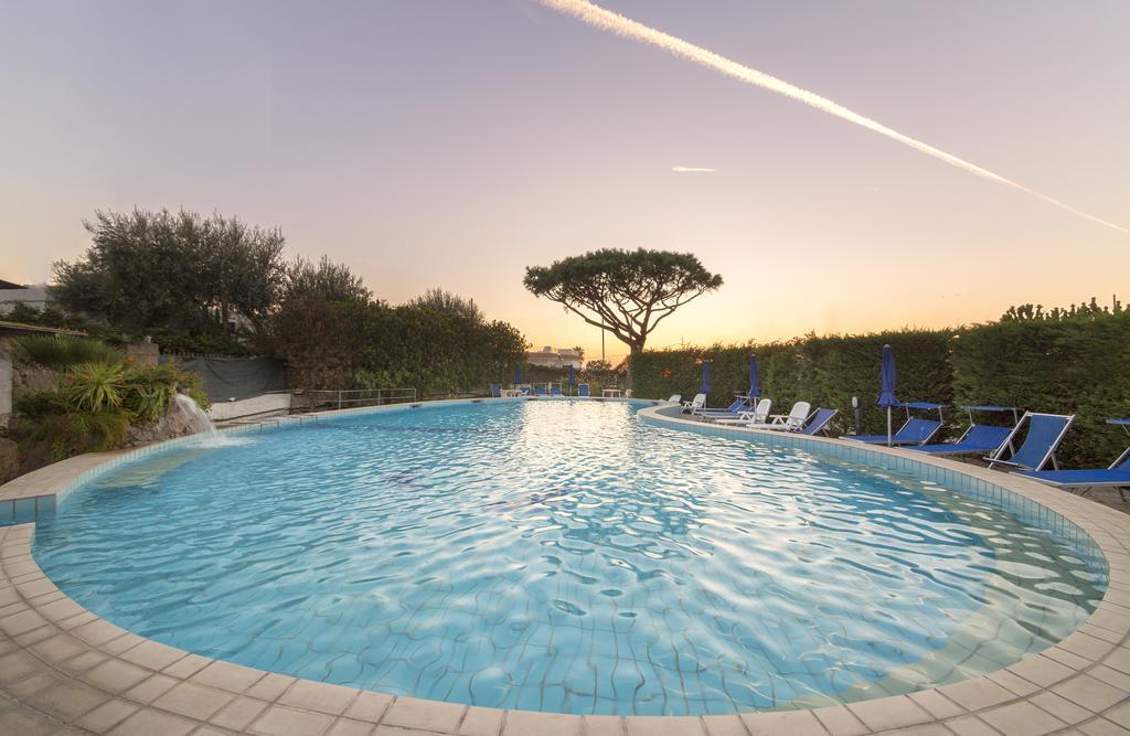 Hotel Costa Citara Форио Экстерьер фото