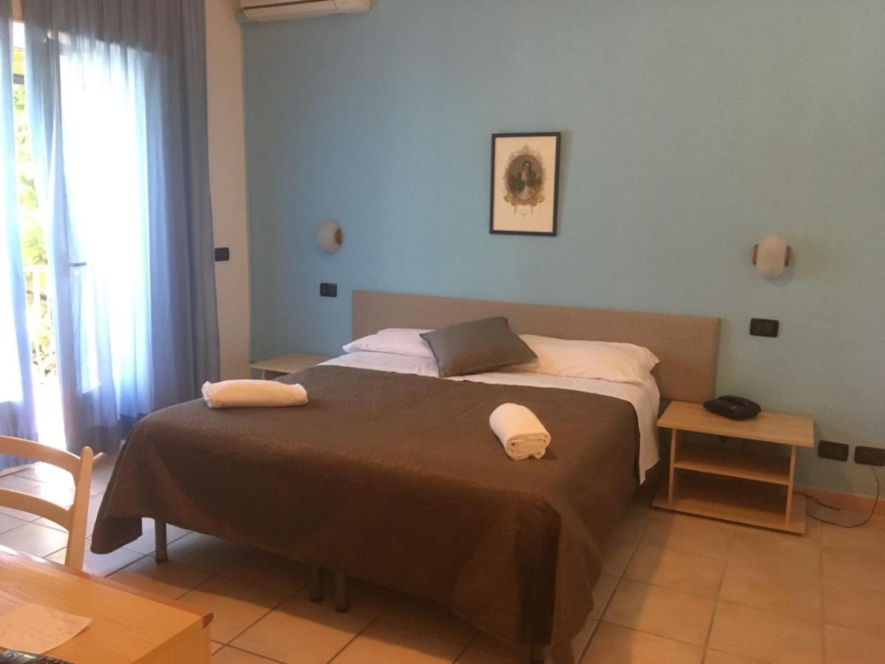 Hotel Costa Citara Форио Экстерьер фото